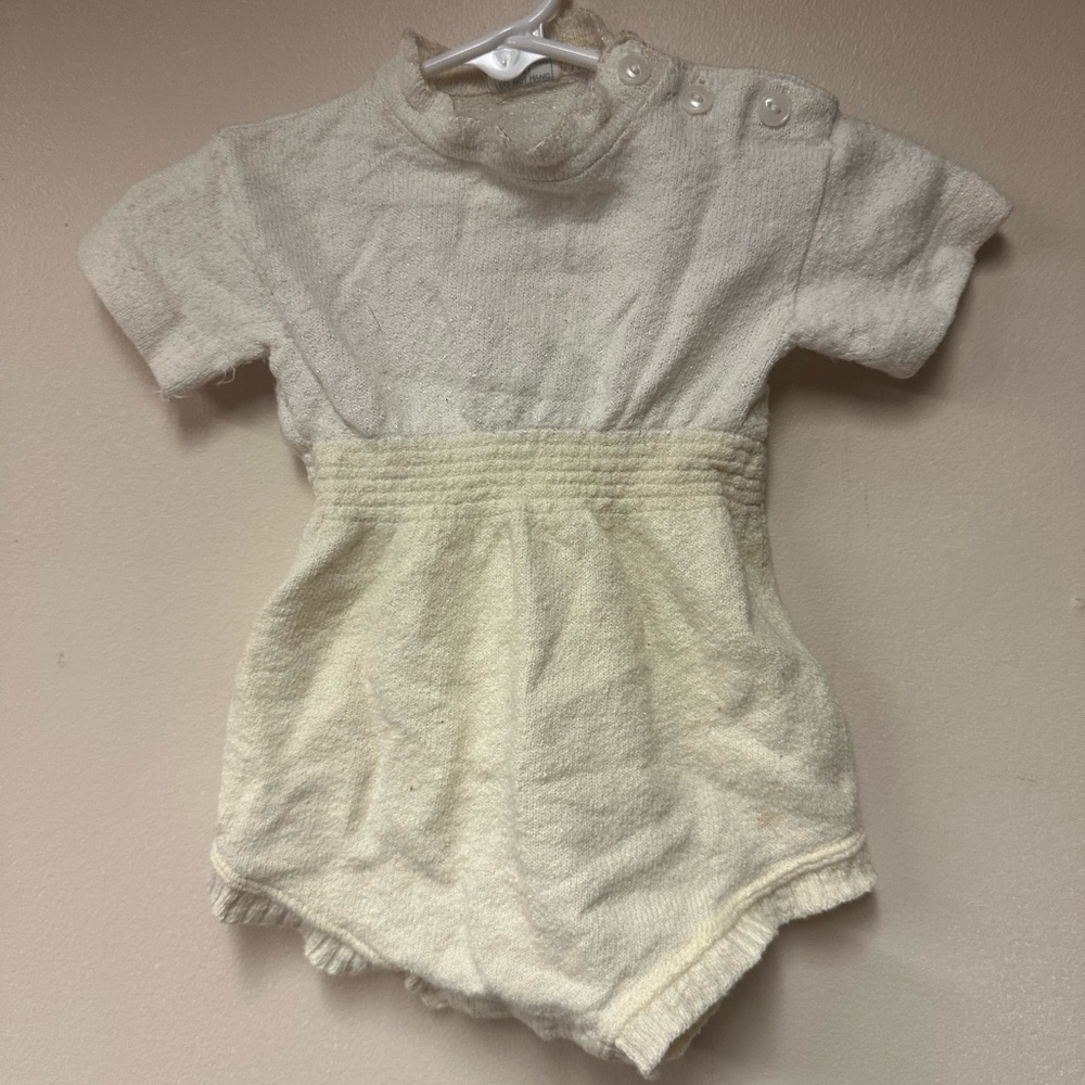 Cozy Cream Kids Bodysuit‎